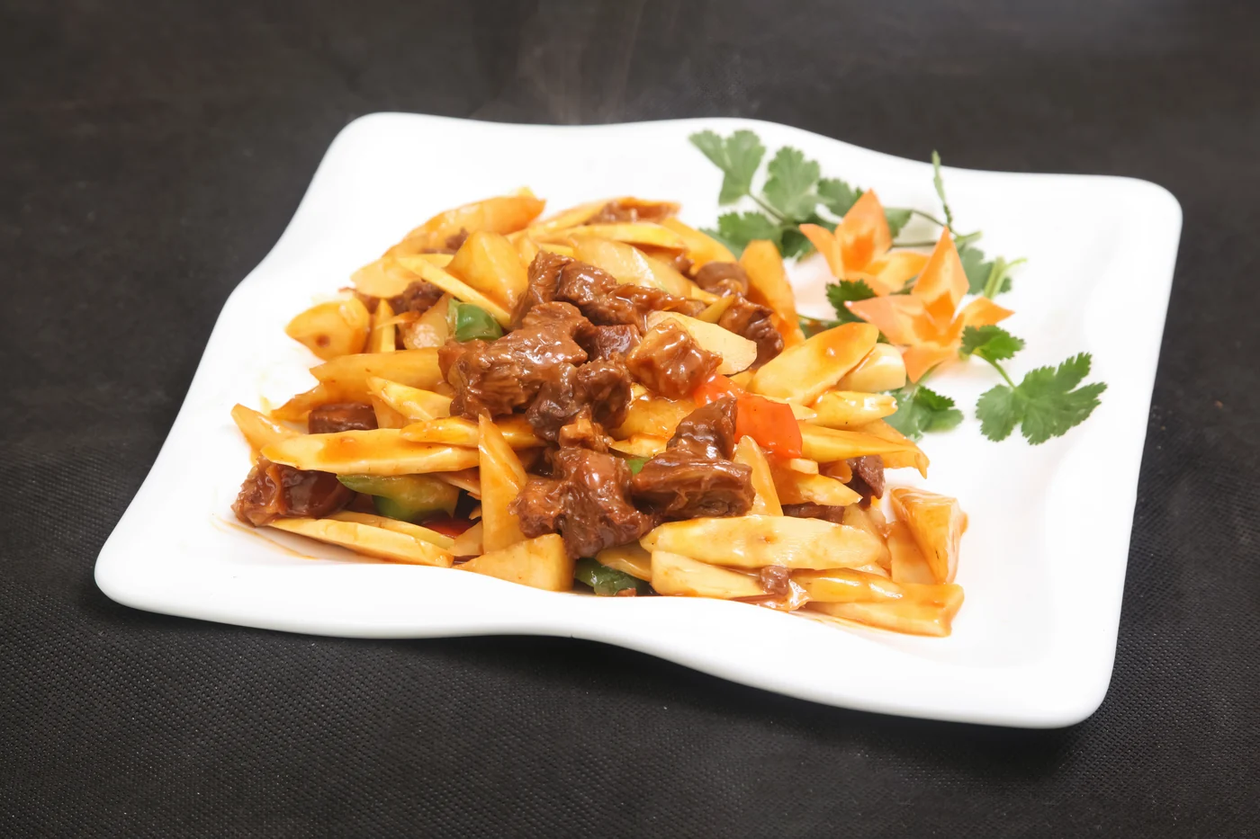 Beef and bamboo shoots stir-fry sauce product effect